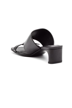 Sandalo in pelle nera ELENA IACHI | E4723NERO